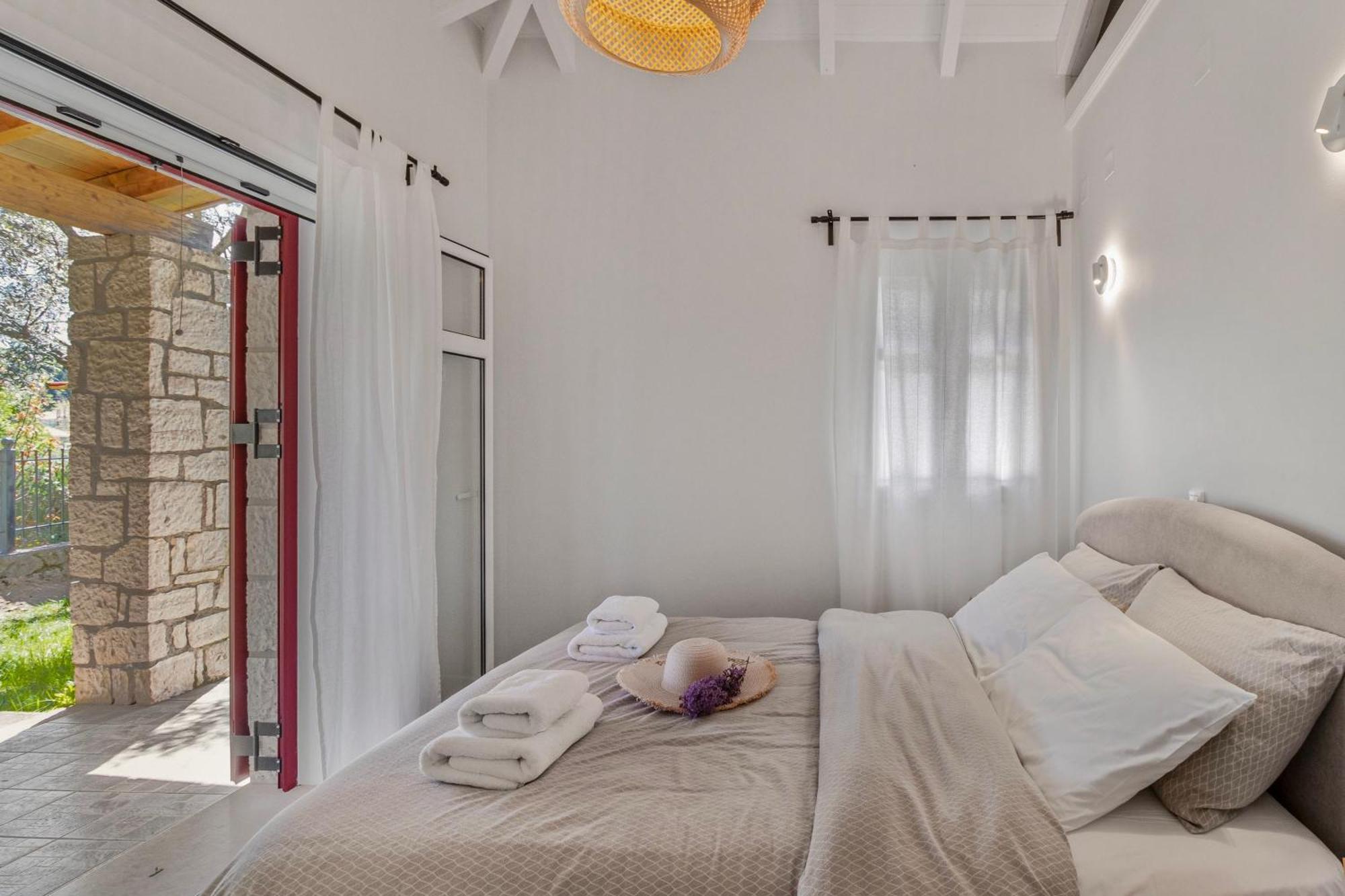 Вилла Apanema Mindfulness Lefkada - Ultra Fast Starlink Wifi In 2025 Asprogerakata
