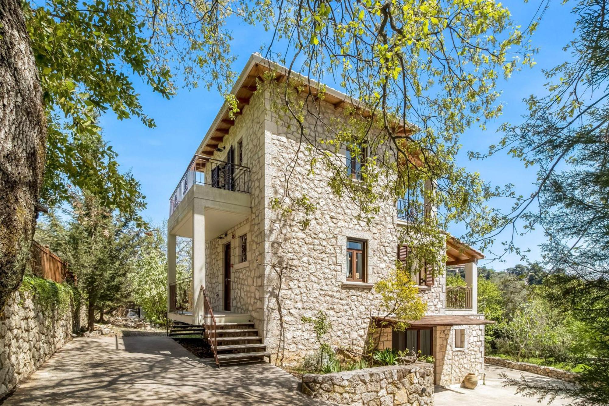 Apanema Mindfulness Lefkada - Ultra Fast Starlink Wifi In 2025 * Asprogerakata